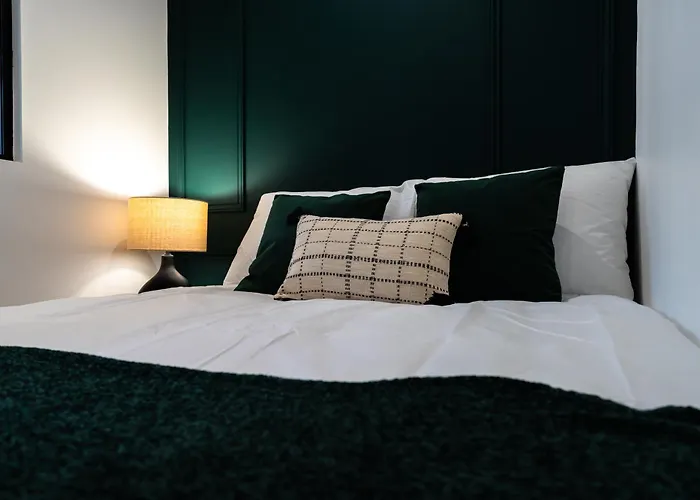 Elegant Au Coeur De - A Pied ! سوموور